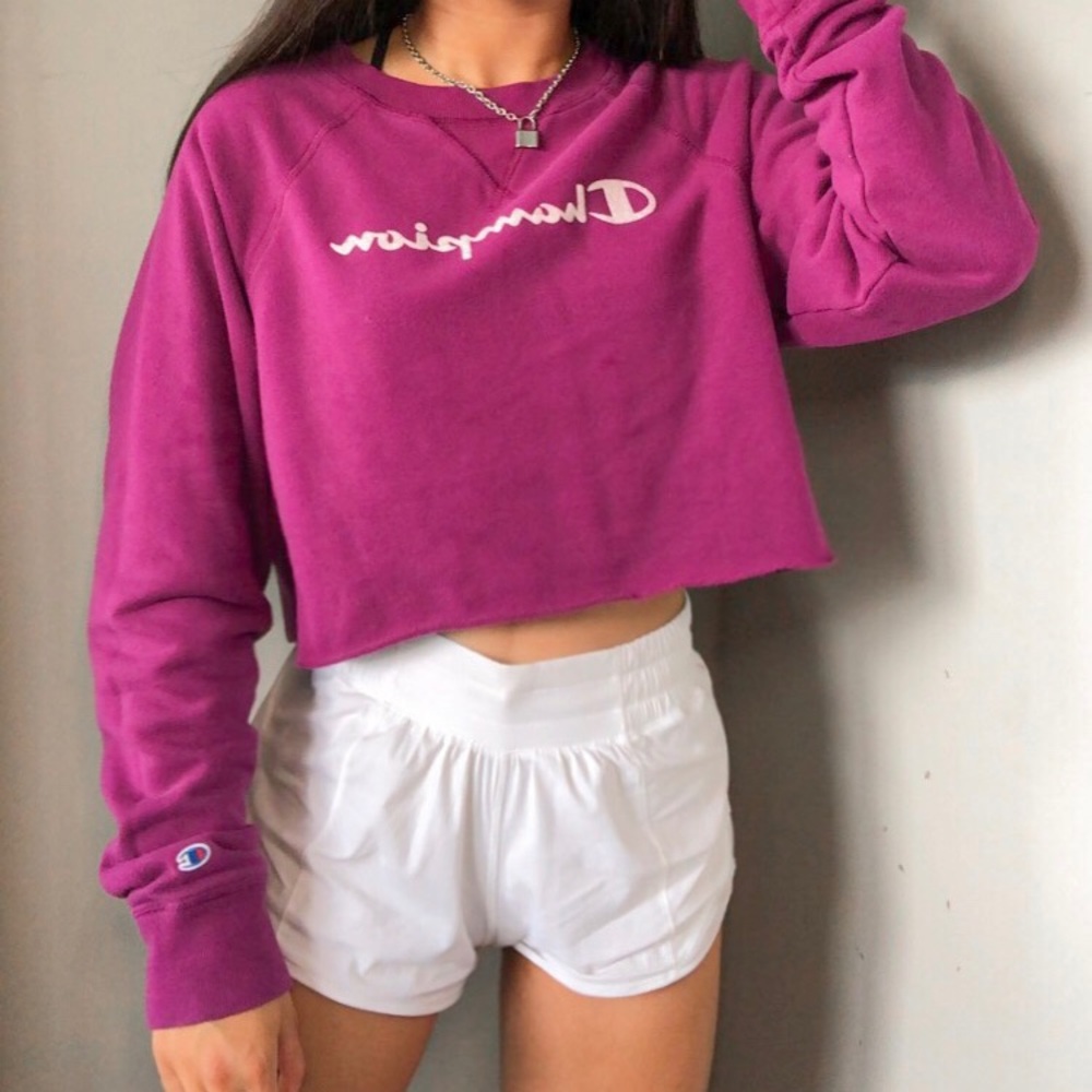 Cropped Champion Sweatshirt